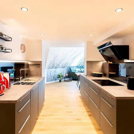 Schloss Hohenzollern 10 *