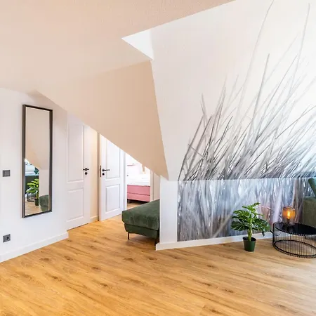 Schloss Hohenzollern 10 * Χέρινγκσντορφ