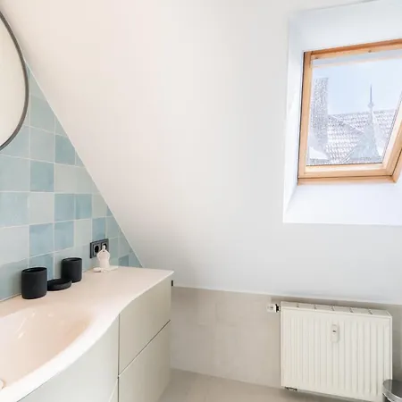 Schloss Hohenzollern 10 * Χέρινγκσντορφ