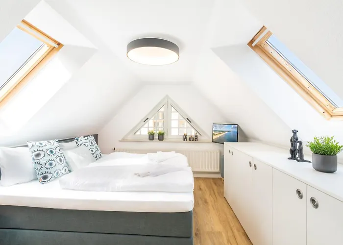 Apartman Schloss Hohenzollern 10 *